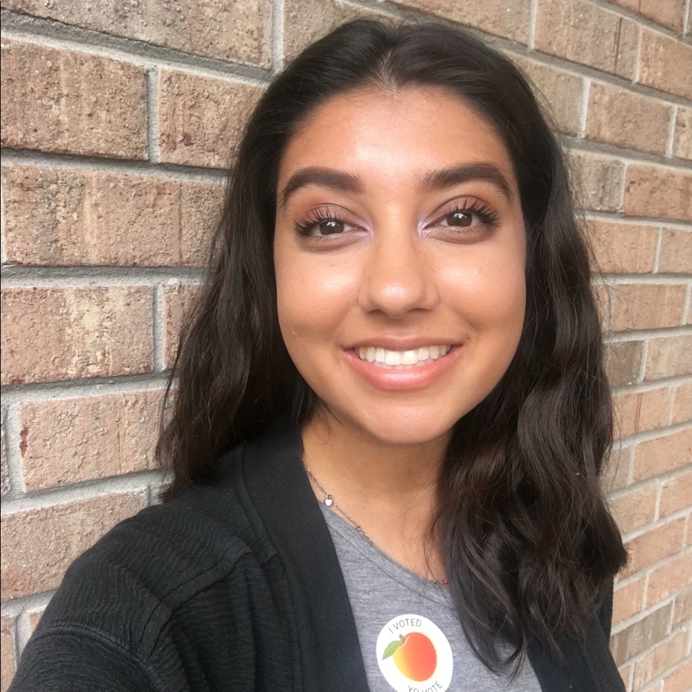 Meet your Posher, Angelina